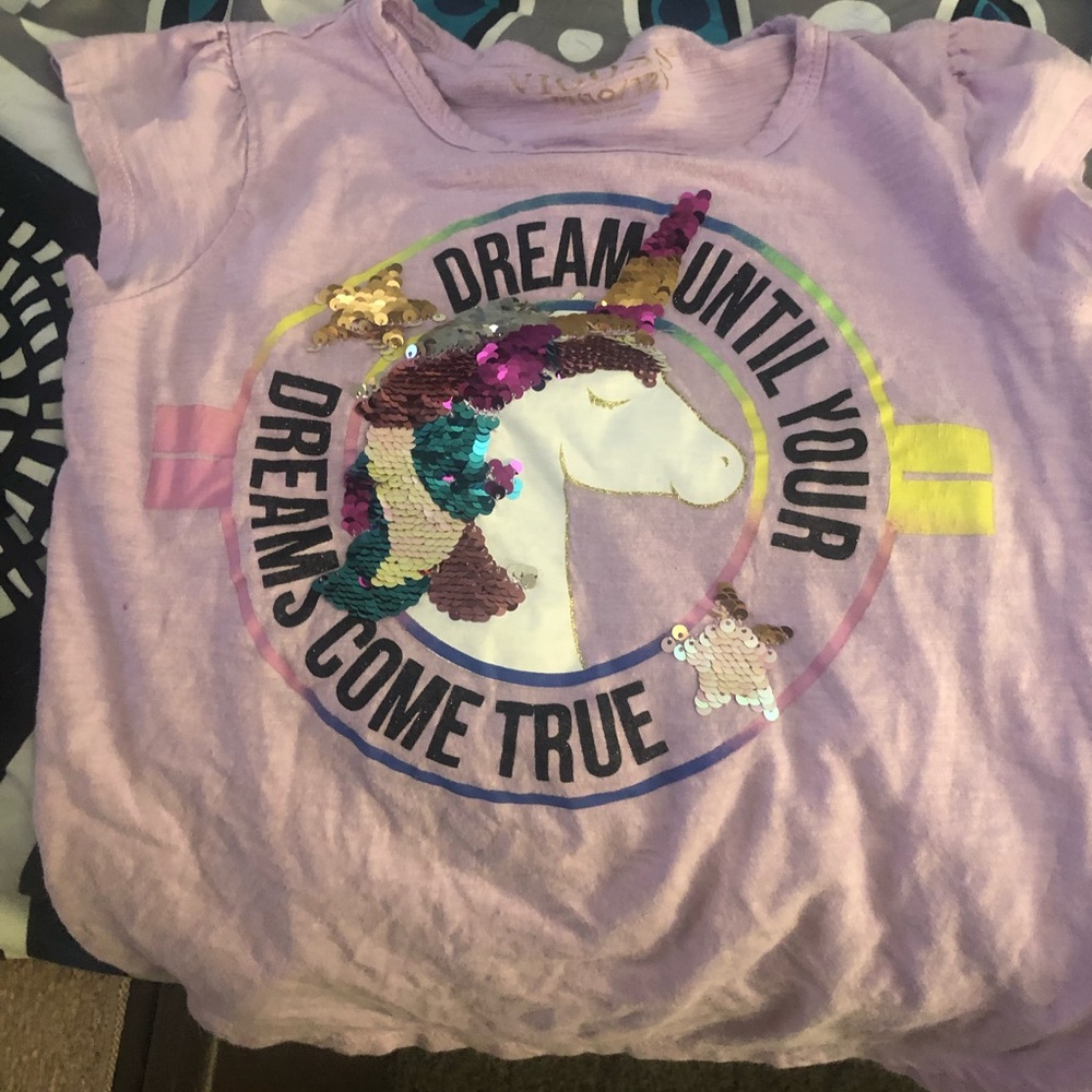 Excellent Condition girls sparkle shirt size 10
